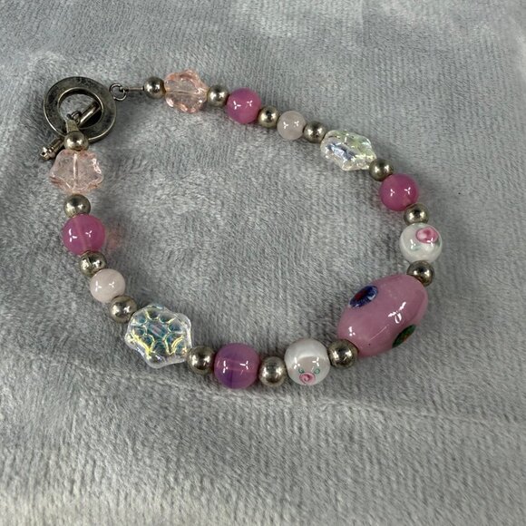 Vintage Glass Bead Bracelet With Toggle Closure & Pink White Silver Accents - Picture 13 of 16